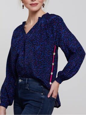 NWT Rungolee Savannah silk Printed Blouse